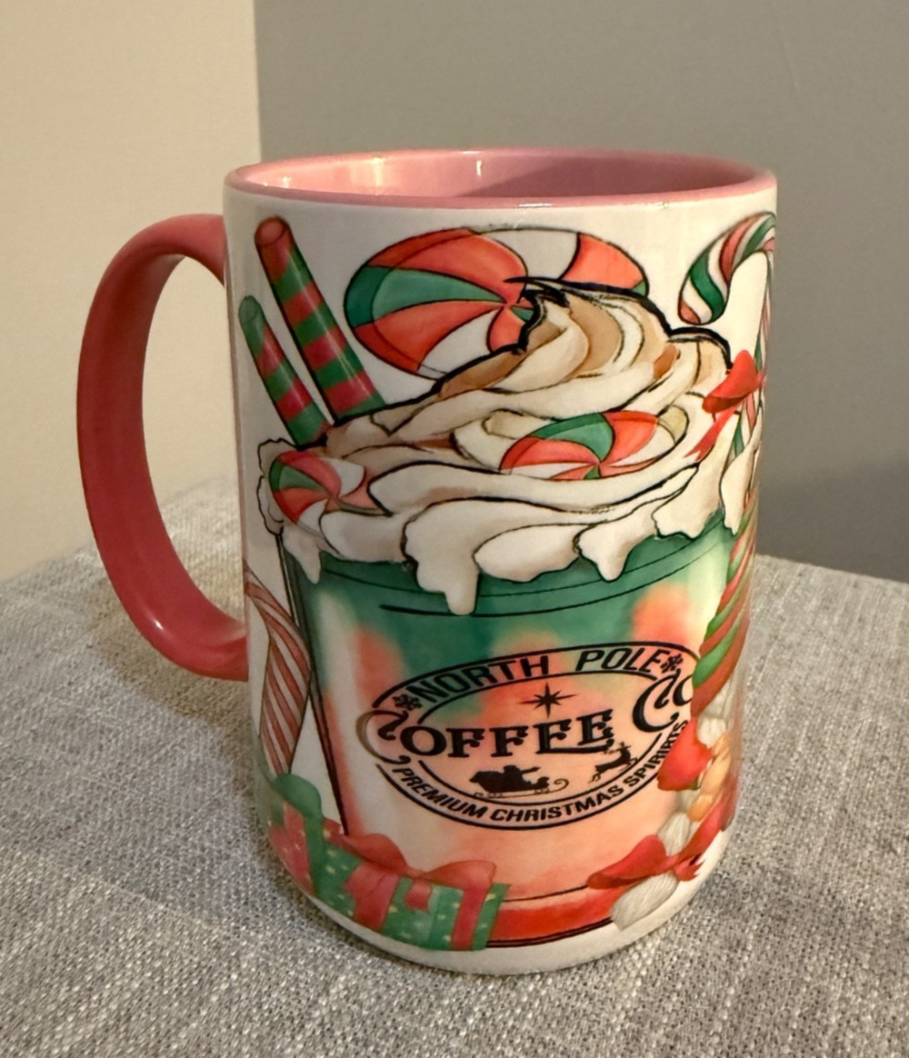 ☕🎄 Cricut “North Pole Coffee Co” Christmas Mug 15 oz Holiday Ceramic Cup
